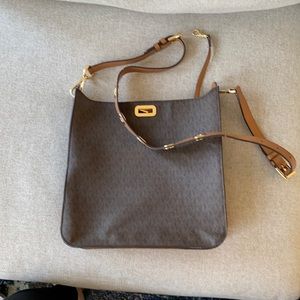 Michael Kors Crossbody